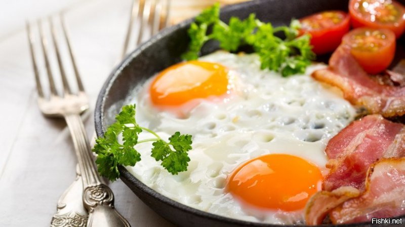 Любимый завтрак. Если и вреден, как-то по-барабану.