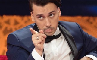 Это не пранк: ютубер женился на маме своего друга и стал ему отчимом