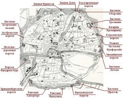 У меня вообще в голове не укладывается КАК могут быть такие версии, что изложены в начале статьи!
КАК они могли появиться??? Я не самая прилежная ученица, но чётко помню как ещё в учебнике по истории класса шестого кратко, но понятно пояснено, что на заре эпохи Возрождения, когда стали развиваться науки и в следствии этого совершенствоваться оружие, изменялись и оборонительные сооружения. Они как раз и приняли форму угловатых бастионов для отражения нападения и стены стали более низкие и широкие для более тяжёлых оборонительных орудий. Была даже схема как именно располагались поля обстрела нападающих и обороняющихся. Это же какой должен быть воспалённый мозг, чтобы в него пришли такие уё..щные теории???
Я родилась в Калининграде, бывшем Кёнигсберге. Мой дед штурмовал форт №10. Весь Кёнигсберг был окружён фортами именно такого типа. Многие из них сохранились и даже частично восстановлены. На последних двух фото крепость Пиллау. Ныне город Балтийск. В посте она представлена на заглавном фото слева (с осенними деревьями). Используется и сейчас. Мой отец работал в километре от неё и не раз бывал в ней по делам работы. Она тогда была военным объектом и вход гражданским был закрыт.