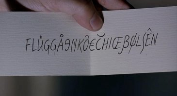 "Приходи к нам, у нас есть арка из Санта-Барбары": в Твиттере забавно рекламируют языки