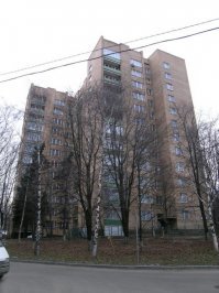 Кстати новое место жительства Катерины так называемые "генеральские дома" на Мосфильмовской улице. Все четыре дома построены в 1972 году.