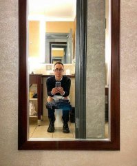 как "зачем"? чтобы гордиться своими мартинсами.