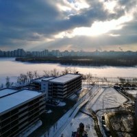 Живу рядом и мне есть что сказать. Если кому интересно:
Ситуация примерно та же самая что и с храмом в Екатеринбурге! Это просто очередной торговый центр, которых в округе просто навалом, в 5 минутах езды на авто их 4!!! штуки.
Там был хороший парк, кусочек природы, куда можно было сходить погулять и отдохнуть.
Но Собянин решил что Москвичам не нужна природа и забабахал эту херню, вырубив все деревья и закатав там все в бетон. Там обитало много птиц и прочей живности (были даже лисицы) которых лишили своего дома.  Между делом инвестор какой-то Армянин, которому скорее всего нет дела до Москвичей, а просто хочется заработать. 

Вообщем все в этой стране делается только ради денег, потому даже если у тебя много денег их все равно мало. И пофиг на все, главное профит!!!