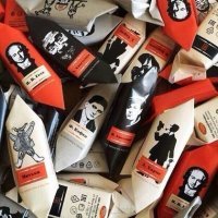 - Скажите, а вы любите Кафку?
- Да, особенно грефневую!