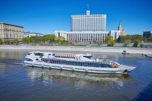 Кораблики на Москве-реке