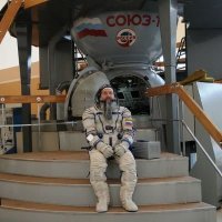 А вот такое Азимов и в самых апокалиптических прогнозах не мог представить.