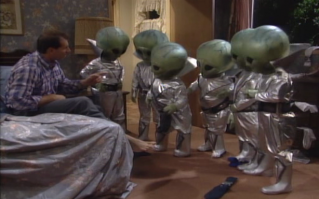 Почему в стиральной машине пропадают носки