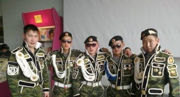 Дрессированные гамадрилы - продолжатели дела Зверева.