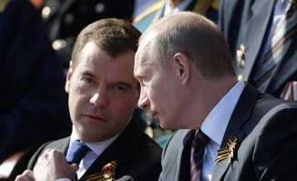 Не эти  "орлята"часом выпали из гнезда?