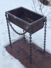 Это траурное что-то