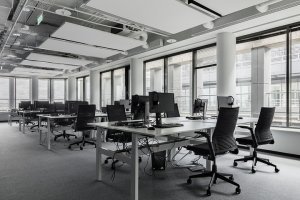 Штаб-квартира компании находится в Амстердаме, Нидерланды.

Ростелекомовский и московские номера в Лондоне?

Call-центр службы техподдержки:
8 (800) 100-6283
Служба поддержки клиентов: +7 (499) 271-87-36;
Служба поддержки отелей: +7 (499) 271-87-38.

Call-центр на 15 этаже бизнес-центра «Белая Площадь»: