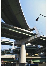 Это вы ещё Японские развязки не видели.