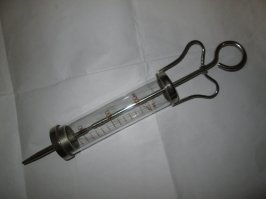 По какой причине уколы делают именно в ягодицу?