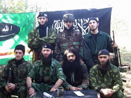 Ну да конечно, такие как ты предпочитали видеть его под зеленым знаменем джихада и Чечню в виде сегодняшней Сирии. 
Мечта пейсатых педерастов похоронить мир на Сев. Кавказе в этих цветах накрылась м/а/н/д/о/й/ Сары