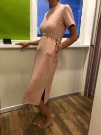 щито это выпирает спереди?