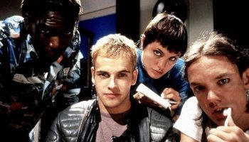 АВТОР ... А как же Хакеры?????