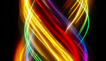 а зачем тут эта чёрно-белая картинка?