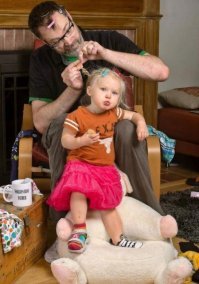 Папина дочка растет :)