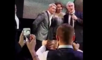 Правда? УУУУ как интересно! Хахалёвой эти сказки расскажите. Это основная поддержка "сказочного", без них всё рухнет.