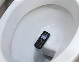 Это вот так. Телефоны ловить эта полочка, кстати, действительно умеет (не всегда, но умеет)