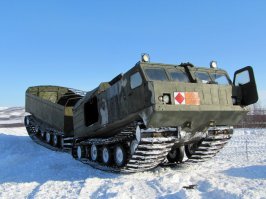 Скорее всего сделано как у вездехода ДТ-30. Тогда да, без прицепа не поедет :)