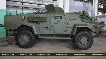 Это шутка?Пля мужики я проверил это не фейк. Я даже не знаю что сказать. А как же БРДМ-2   бронированная разведывательно-дозорная машина, является дальнейшим развитием БРДМ-1. Серийно производилась с 1963 по 1982 А как же БРДМ-3   российская бронированная разведывательно-дозорная машина на базе бронетранспортёра БТР-80А
Вот что делают белорусы. Что они будут представлять и удивлять. А это позор. Для Дебилов,нас просто грабят.