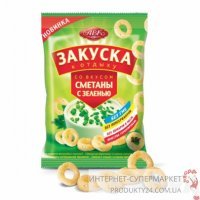 "Мука из взорванных круп". Конечно, не совсем верное определение, но в целом правильно. Я одно время работал на АВК (кондитерская фабрика). Так вот, снэки такого типа как на фотке производятся именно из "взорванной муки". Мука пропускается через фигурный наконечник экструдера, разогретый до какой-то бешенной температуры, в котором она действительно взрывается и застывает потом. Таким образом выпускаются любые снэки к пиву (подушечки, звездочки и прочее) со всякими вкусами - крабы, сметана+зелень, бекон и т. д. Посмотрите на вес, указанный на упаковке. Огромная пачка снэков, а там как не 35, то 50 грамм.