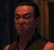 Глюкоза оголила грудь, Бузова приехала на верблюде: худшие образы звёзд на премии Муз-ТВ 2019