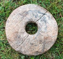 русь тоже была беспроводно подключена к этому блокчейну.
но пошла дальше и имела переносную крипту (рис 2).
на третьей картинке и вообще веден кусок бинарного кода софта.