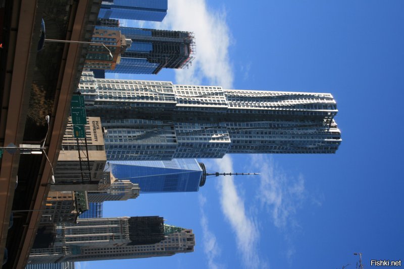 Бывает, занесет нелегкая)