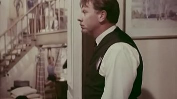кадры из советского фильма "Дети Дон-Кихота" (1966 год)

Вот это была моя мечта детства...
Двух этажная детская комната