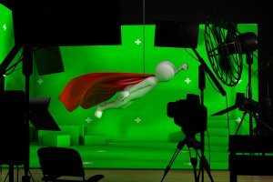 Жаль! Такой хороший был актёр. А ща стал видеть только баксы зеленые - и никаких зеленых бэк   Пожар ему в его квартиры - виллы. Опротивел !