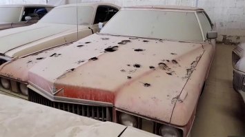 Даже вазы так не ржавеют. Откуда сквозные дырки?