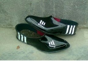 Европейский суд не признал логотип Adidas торговой маркой