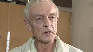 Кстати, вор Лапа на старости лет стал вором в законе по прозвищу Барон.