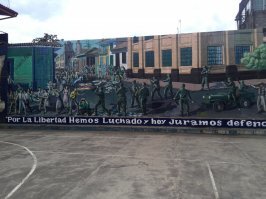 Фоток довольно много есть. И да, русскй там, ну не пропадет. "ю локо (бандит, не любят они особо гринго). Но, руссиан. О-о-о.