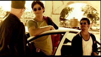 Кстати точно - вспоминается сцены из Игры и Траффик, реально с желтым перебор