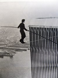 этот по круче чел будет - Филипп Пети!