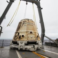 Не сгорел, а немного закоптился при входе в атмосферу. 
17-я миссия на МКС завершена успешно.