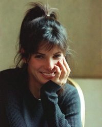 Блин, думал Сандра Буллок, вижу - Сандра Буллок, присмотрелся, нет, не она, печаль. ((