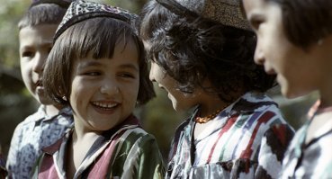 Почему в России всё меньше рожают?