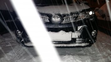 Вот это сам умышленно закрыл или в силу природных явлений так получилось?

ОТВЕТ:
Не сам, просто проехал в снегопад.
На следующий день снег превратился в лед(тепло от радиаторов превратило снег в лед). Номера стали различимы, хотя и под слоем до 1 см льда. Лед удалился только на мойке.

Формально докопаться можно - номер полностью залеплен и не читаемый, при относительно чистом внешнем виде автомобиля. Особенно если после зоны снегопада тебя остановят в месте где на данный момент нет снега.

Доказать то что это было сделано не умышлено можно только если перед каждой поездкой снимать машину на регистратор и демонстрировать все записи от посадки в машину до момента остановки без разрывов в видео.