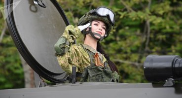 Это Армия, детка. Поймут те, кто служил