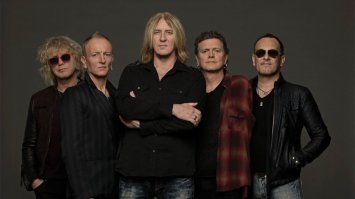 10 примеров того, как время и слава изменили легендарные рок-группы