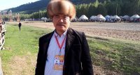 приезжайте к нам, говорили они


сначала подеремся и заберем твоего козла:


потом вечером съедим твою коня


и попоем песни о любви
в интимном уединении