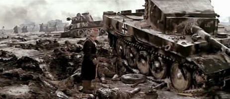 "Танк (тигр?) из фима "Горячий снег"" 

Чушь какая, там это чудо гибридизации называли танкеткой. А тигр видно слева.  Ну или здесь. 
Т - 44 в гриме.