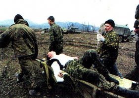 Военные врачи ... это сегодня у них есть время чутка оторваться. А завтра ... будет так.
Теперь можете кидать в меня тапки.