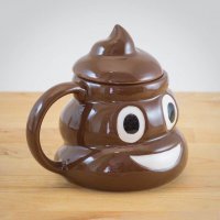 А если так,то презирают)