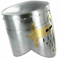 Так и вижу, пьяный гусар, французу с кабака в нос кивером нна!
Лютые учителя пошли, даа. 

Что кивер, что шлем крестоносца пофигу, а дети виноваты что неучи.