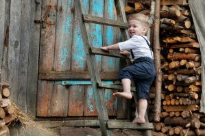 Вот это фото самое лучшее в подборке...Как раньше в СССР говорили "Мужчины-это выжившие мальчишки в детстве..!"